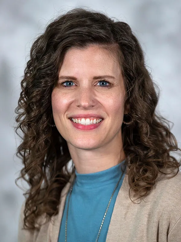 Kathryn J Lowe