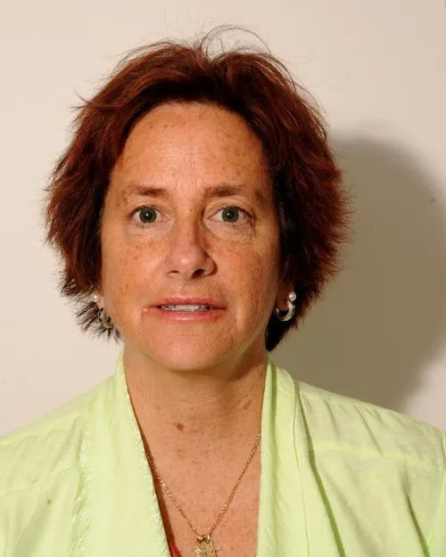 Loretta C Pasquarella