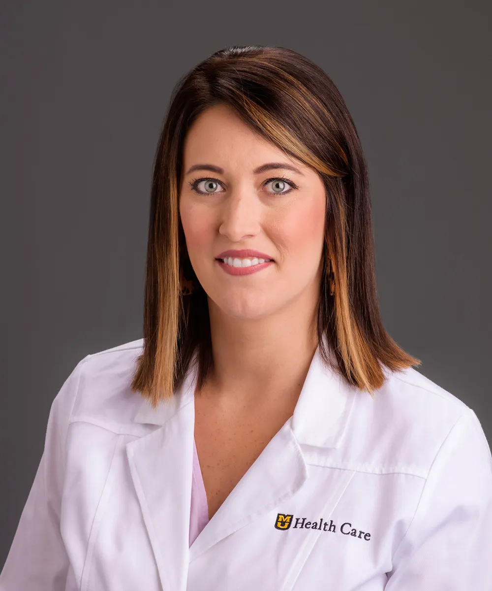 Emily C Farr