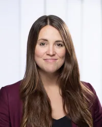 Lyndsey Strang