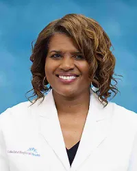 Monique H Hikel
