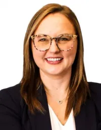 Mikayla Van Vuuren (gustafson)