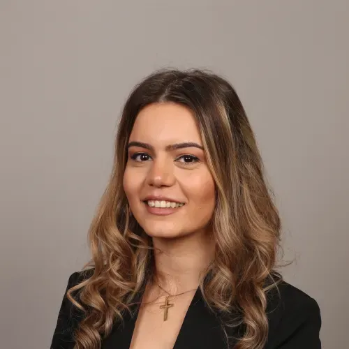 Arpeneh Narsisian