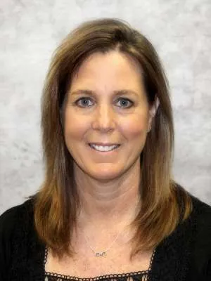 Cindy M Everett