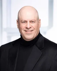 Chris P Liakonis