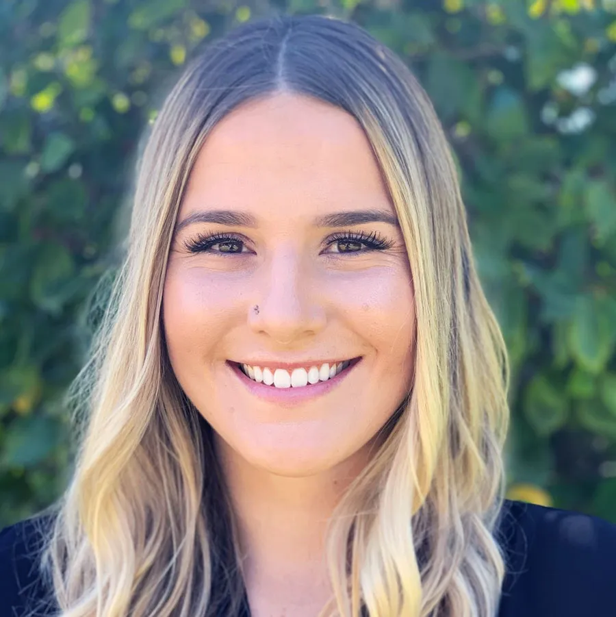 Courtney Eller