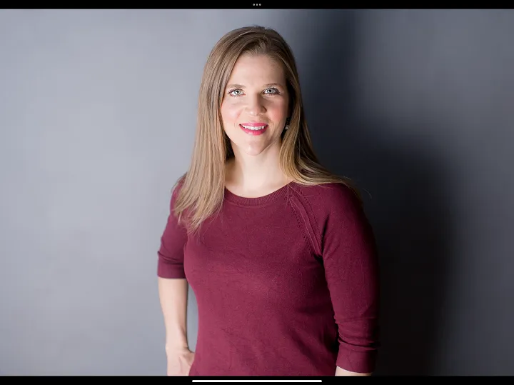 Joya Gabrielle Van Der Laan