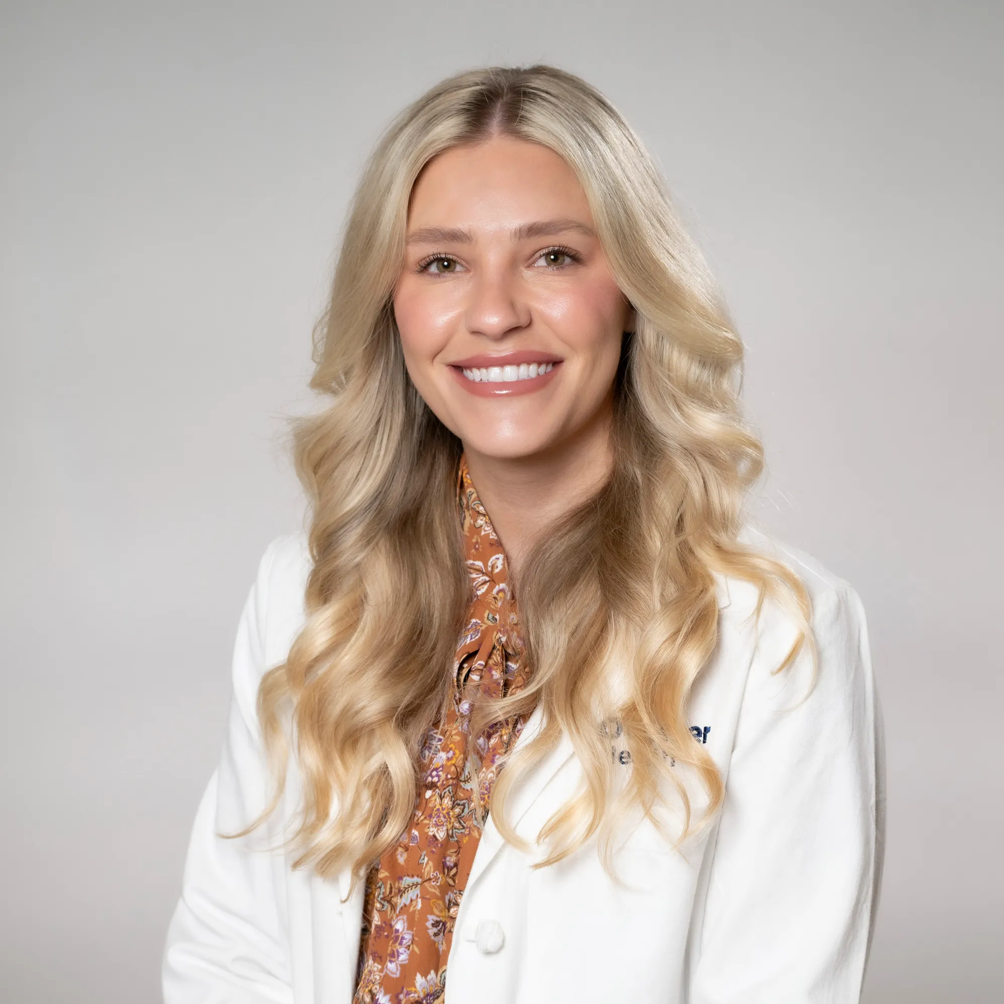 Tiffany M Robertson