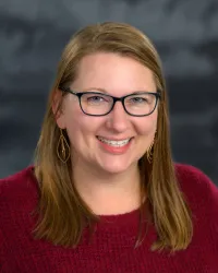 Elizabeth Maynes