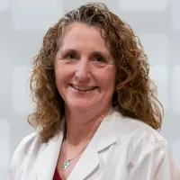 Stephanie J Krusz