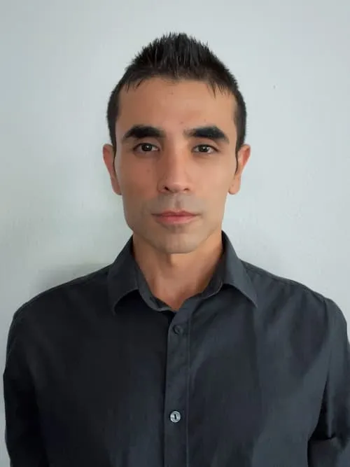 Mustafa Hakami