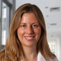 Anne M Noonan