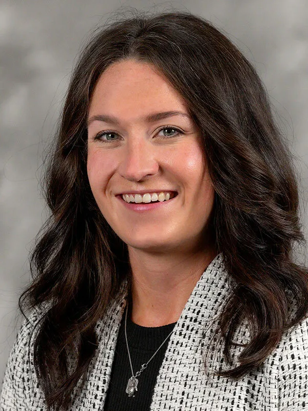 Elizabeth J Hart