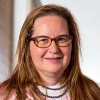 Kathleen L Wyne