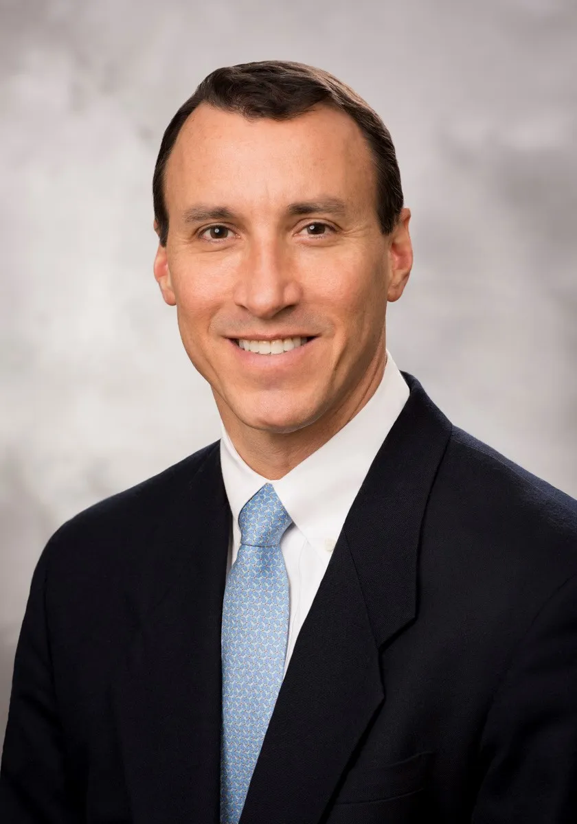 Dean Robert Schueller