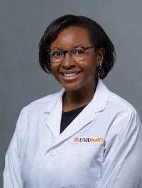 Darnisha S Pitts