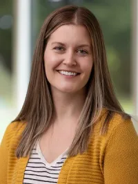 Leah R Boyd
