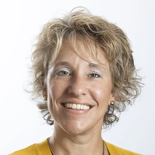 Jennifer M Patrick