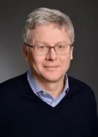 Andrew J Macginnitie