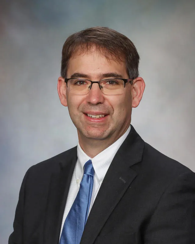 Stephen M Pirris