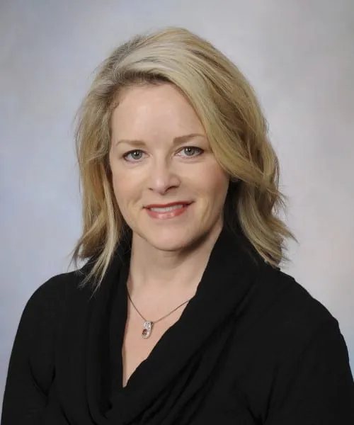 Elizabeth Deperi