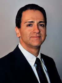 Kami Attarhaye Tehrani