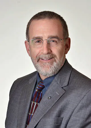 Gaylen M Kelton