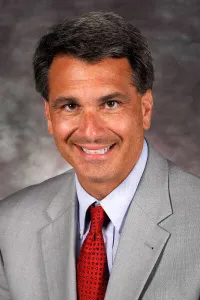 James S Scolapio