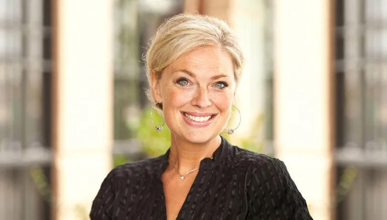 Jeanie L. Klabzuba