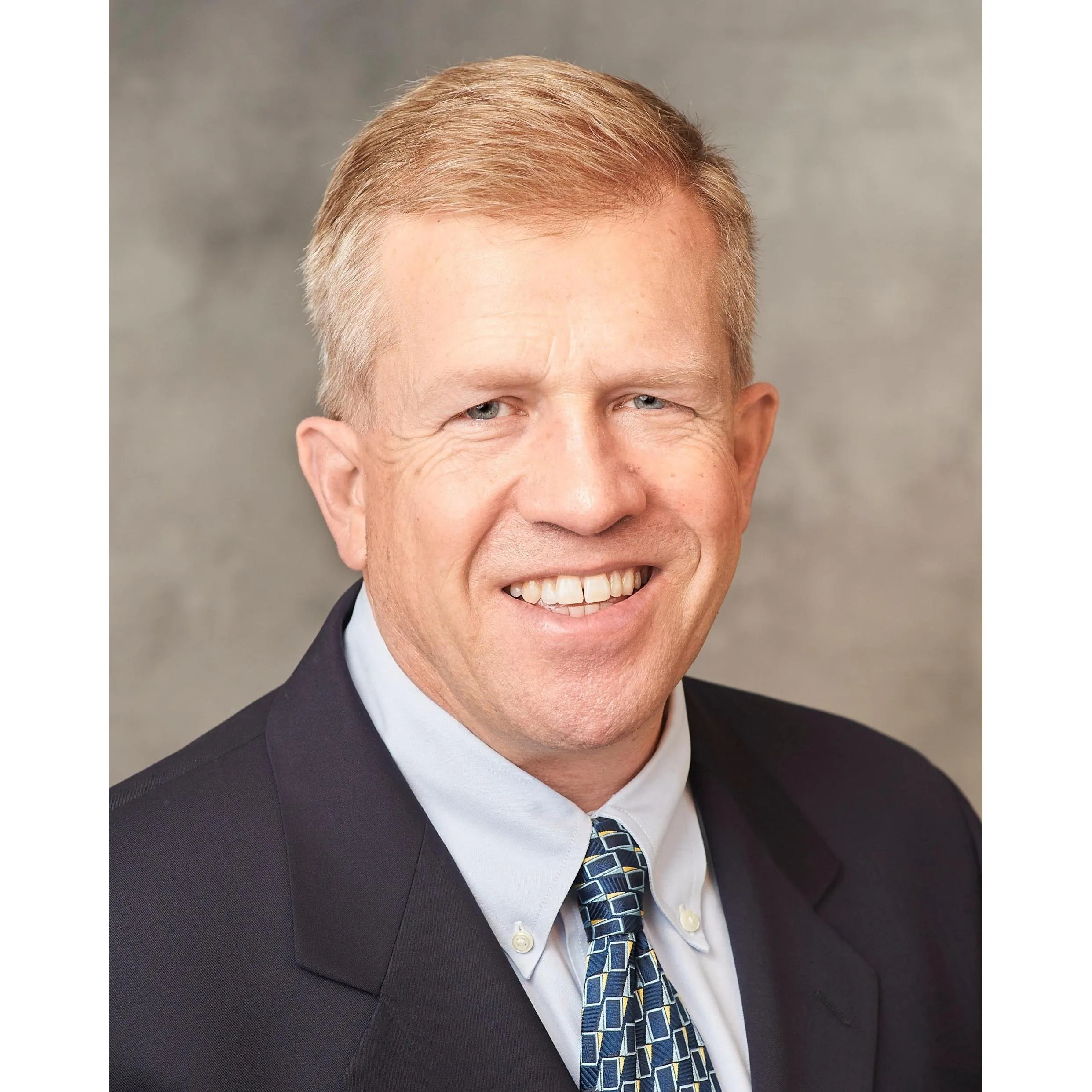 Dr. Peter Sutcliffe, MD, Cardiologist | Everett, WA | WebMD