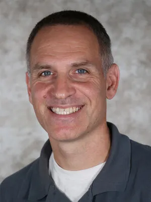 Bret J Spier