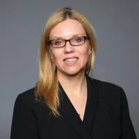Kelle L Berggren