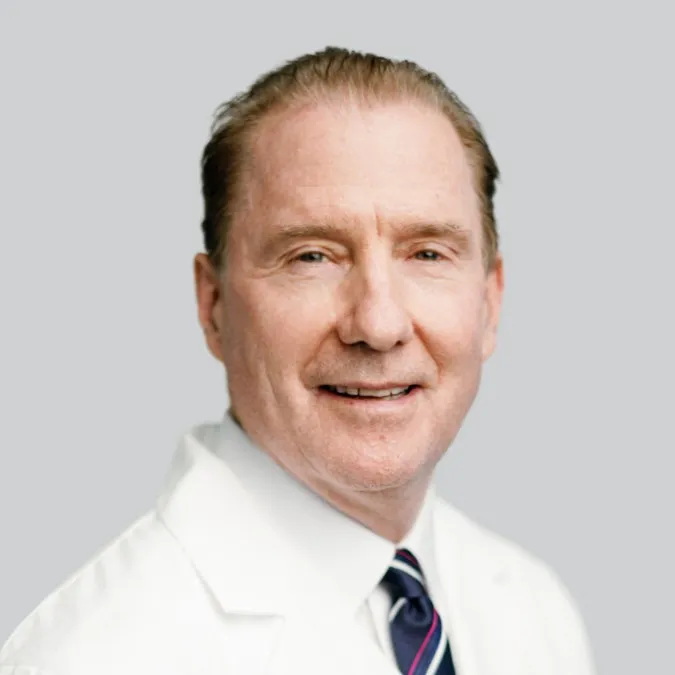 Christopher R Babycos