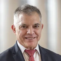 Ricardo L Carrau
