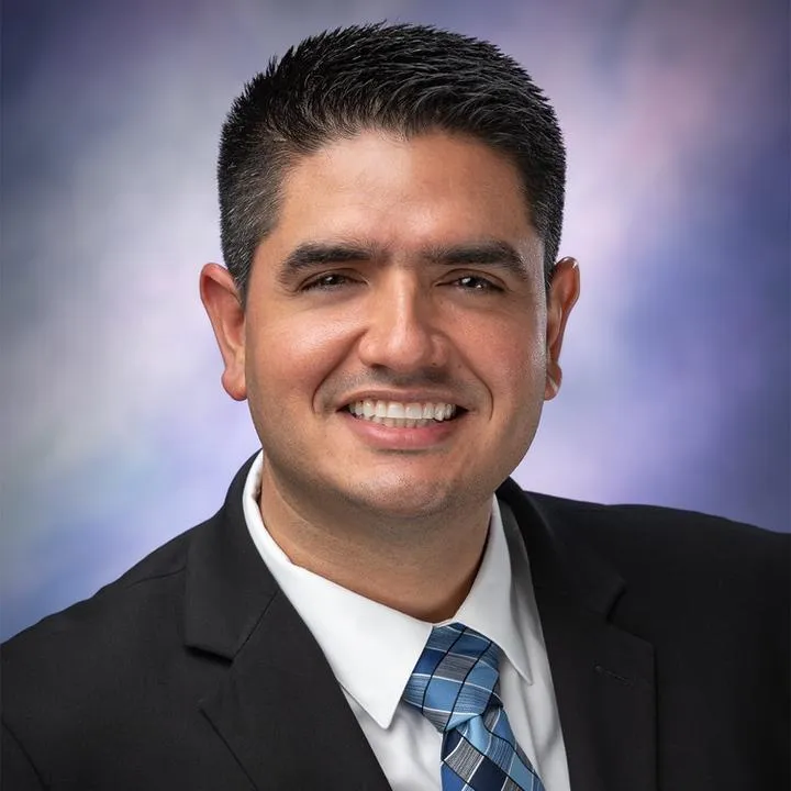 Luis Hernandez