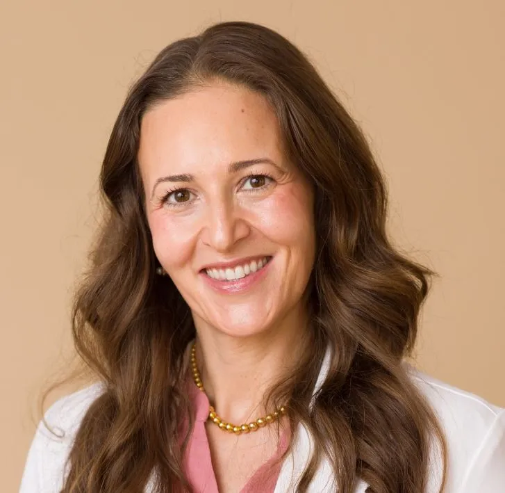 Dr Maria Casiano