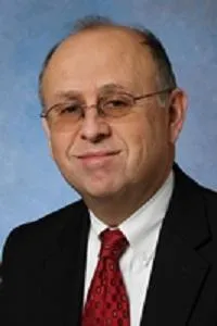 Eduardo T Calderon