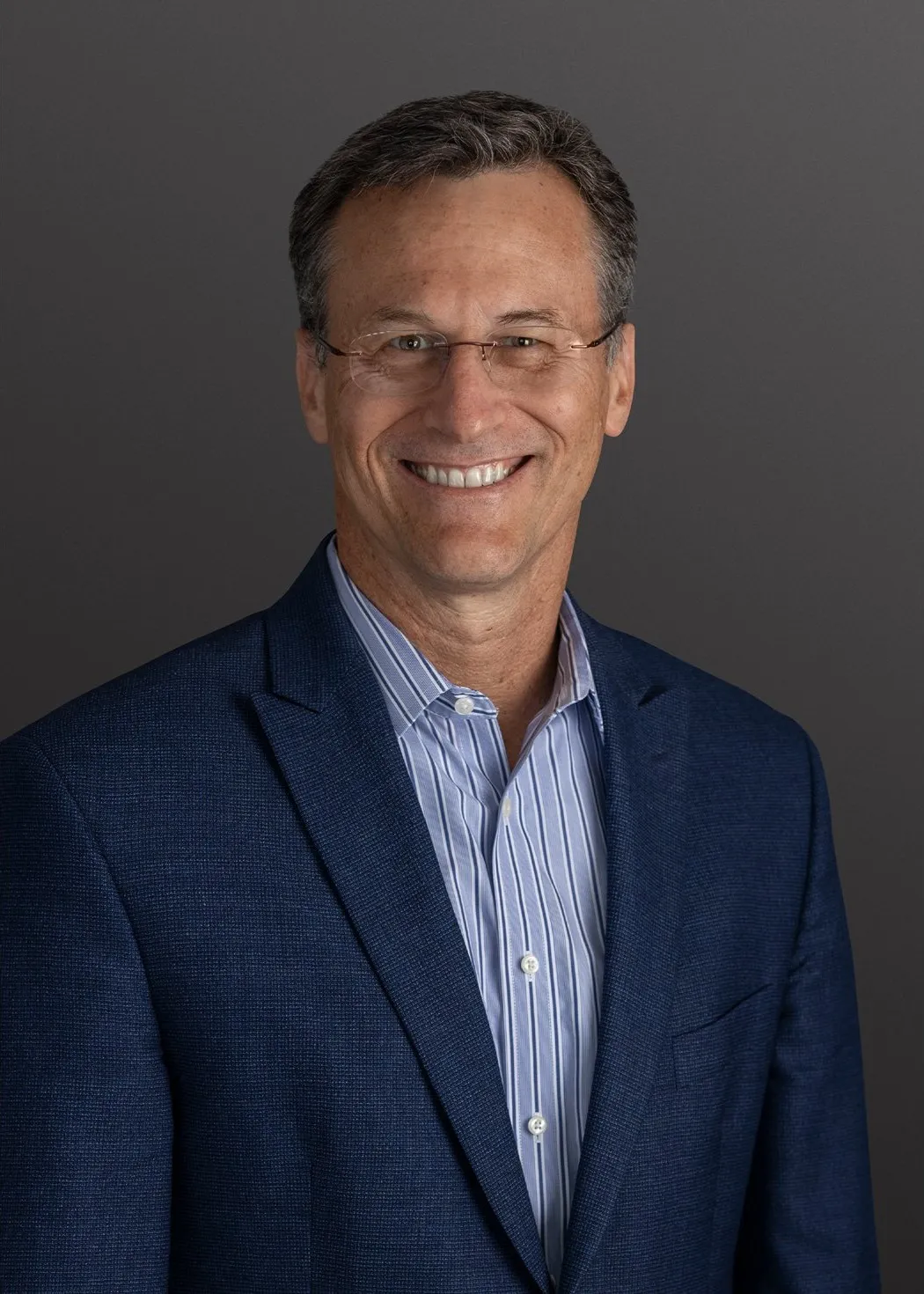 Geoffrey G Binney, Jr.