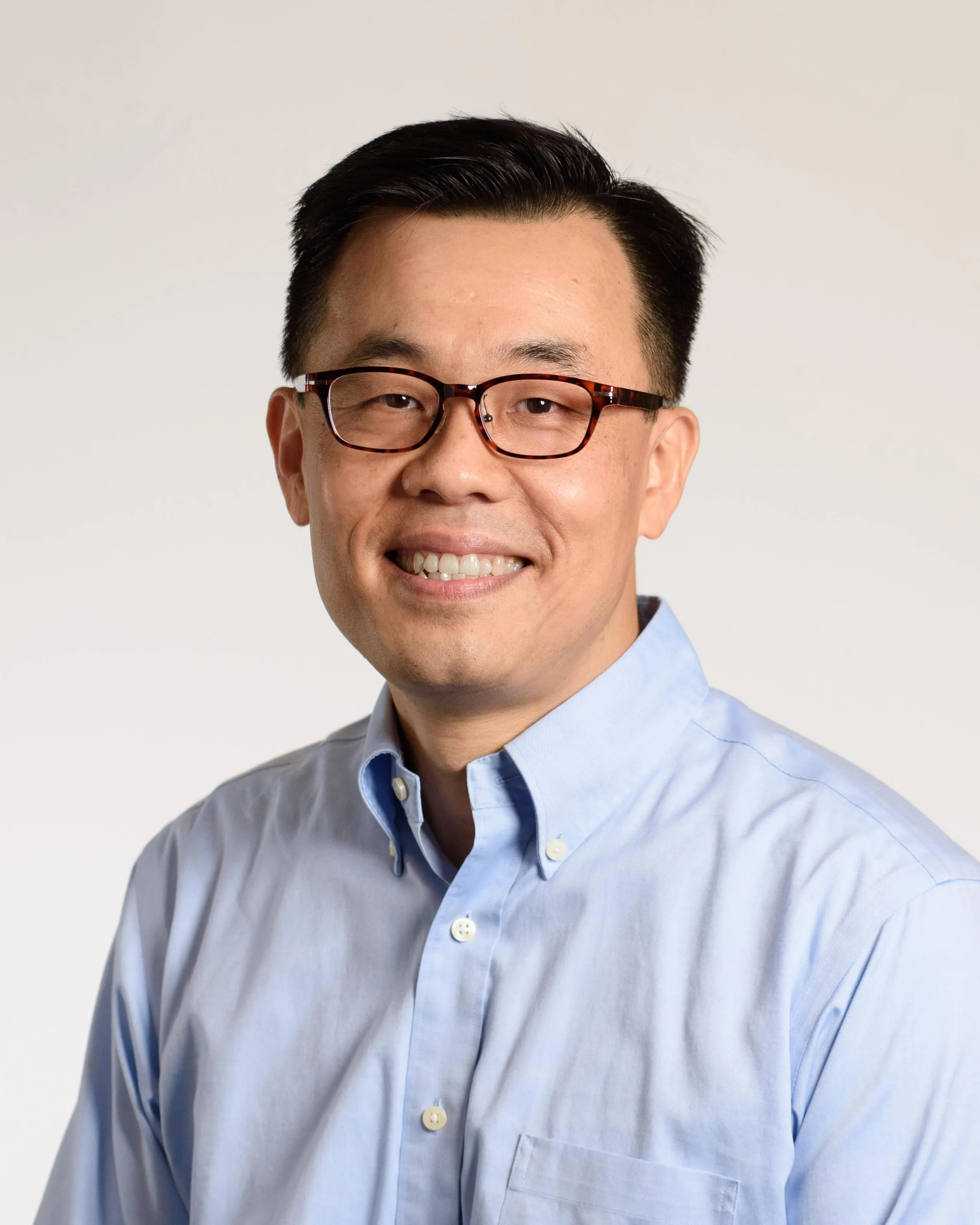 Moe R. Lim
