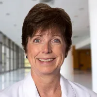 Cynthia B Evans