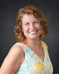 Tenielle Rhae Holste