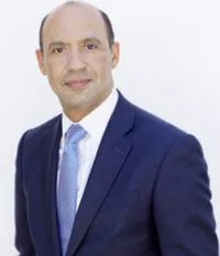 Robert J. Valenzuela