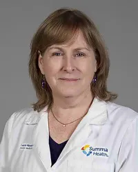 Laura L Novak