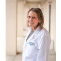 Cynthia R Davis
