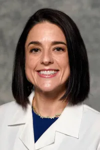 Deanna C Mccullough