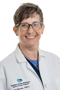 Iris Maczura