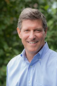 Peter M Ahlering