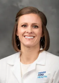 Jennifer L Schmid