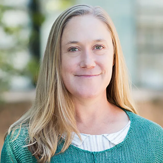 Jenna E. Holmen