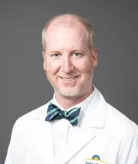 Matthew R Howie